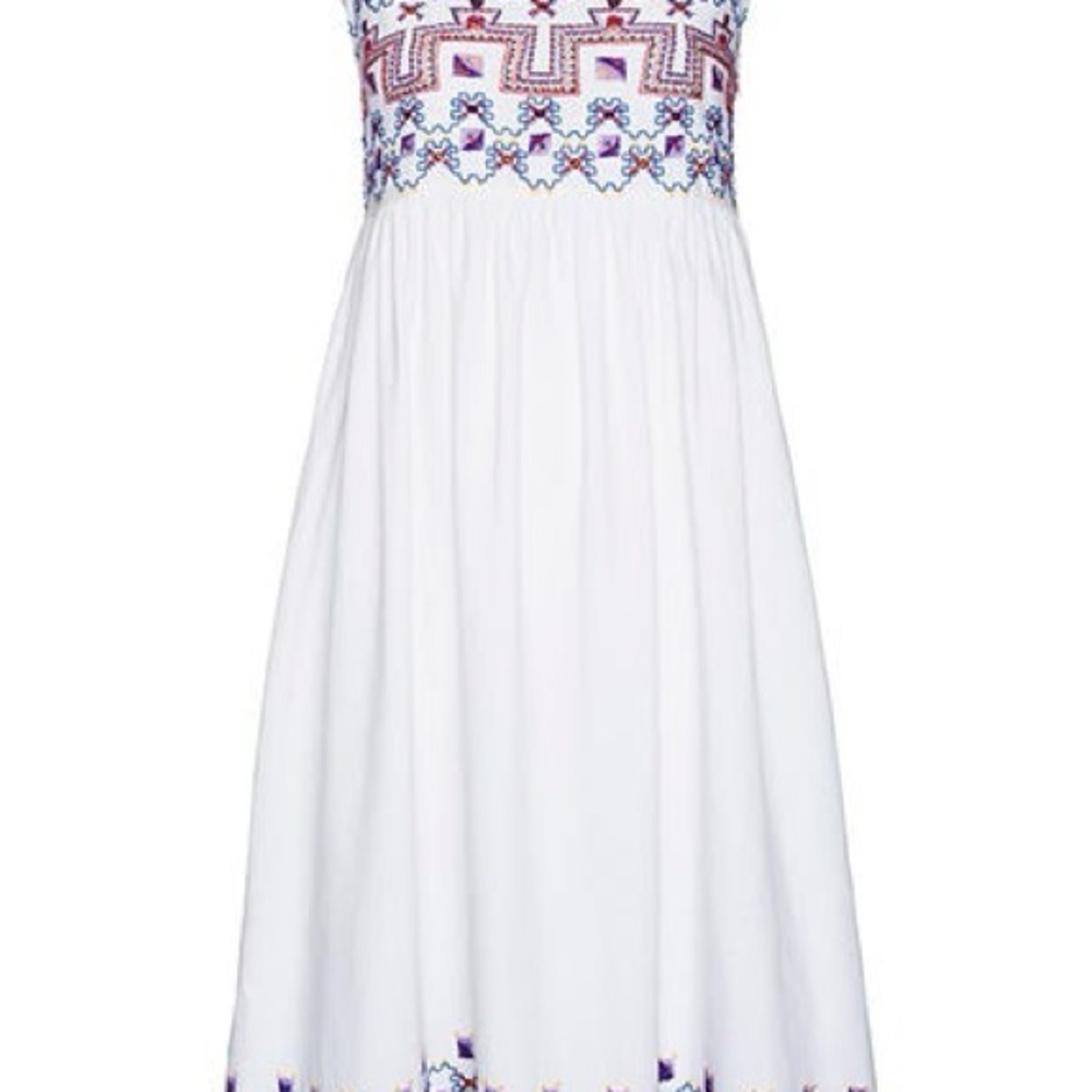 SUNO Empire Waist White Dress with Embroidered Details